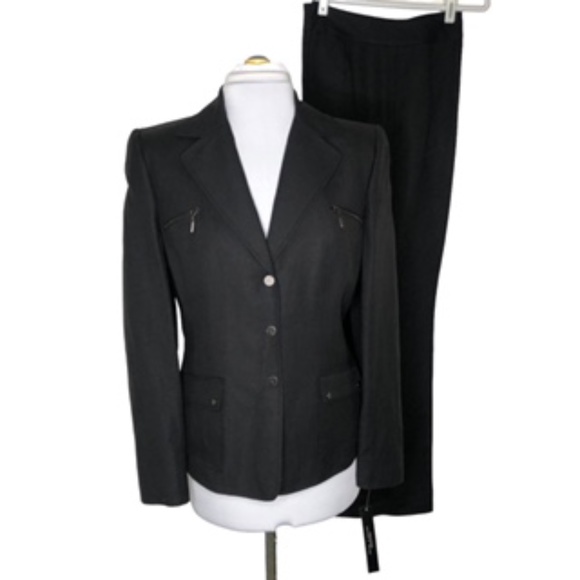 NWT Tahari Charlie 2 Piece Fully Lined Black Pantsuit Size 10 - Picture 1 of 14